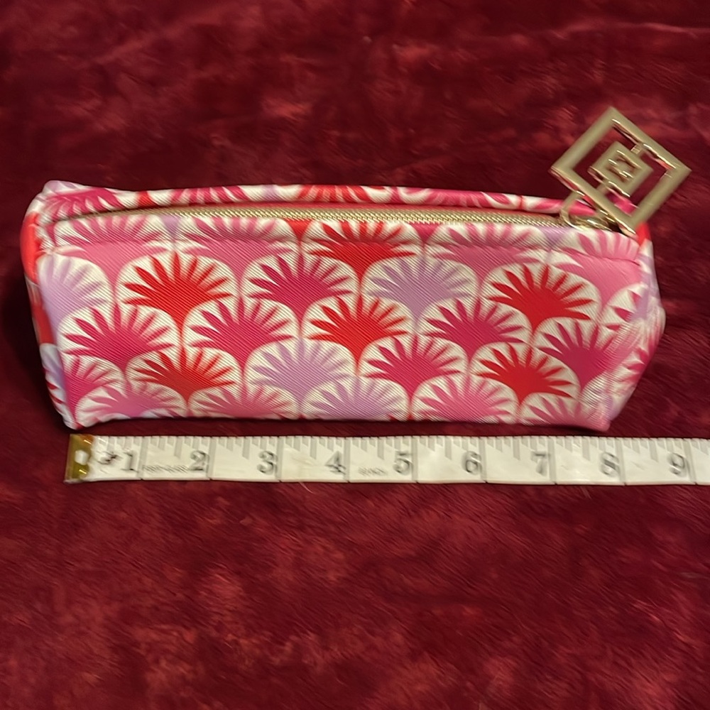 Elemis London x Hayley Menzies London Pink Pattern Makeup Bag Gold Hardware New - Picture 7 of 8